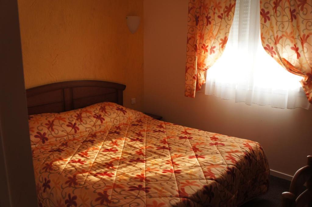 Logis Hotel & Restaurant Du Chemin Des Dames Corbeny 部屋 写真